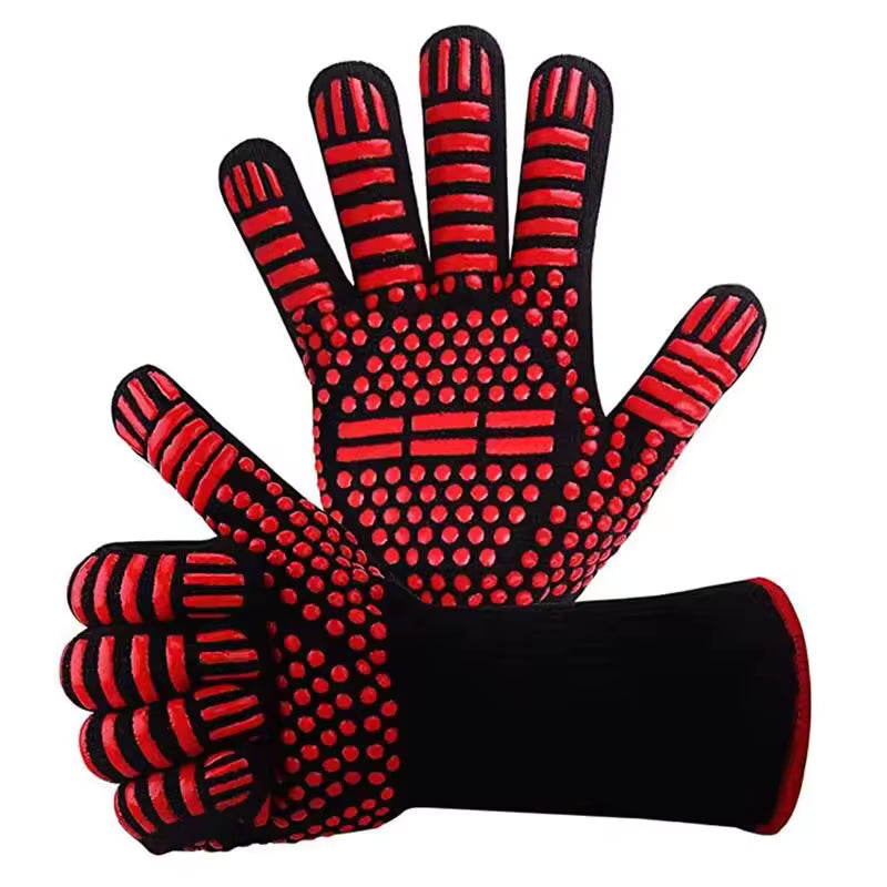 VYRO Forge™ Thermal Armor Gloves